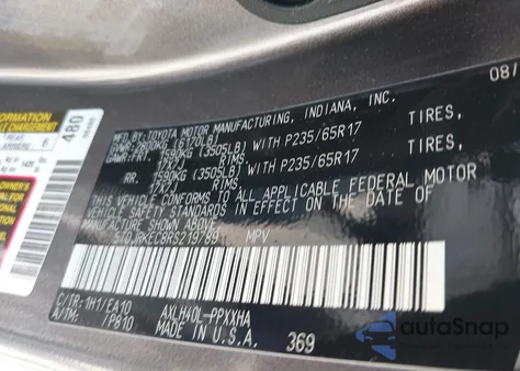 2024 Toyota Sienna Xle из США, поврежденный, VIN 5TDJRKEC8RS219789